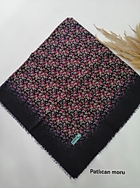 Sinem Flamlı Eşarplar